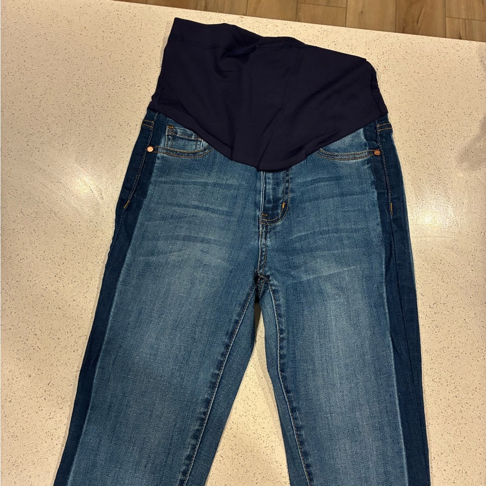 Dual-toned Skinny Maternity Jeans